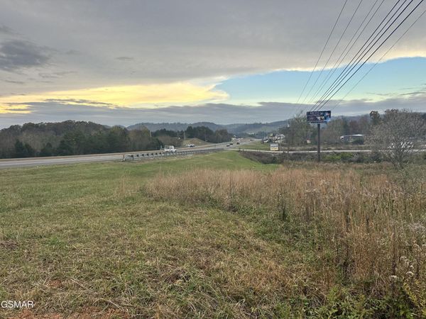 1 Highway 92 S , Dandridge, TN 37725