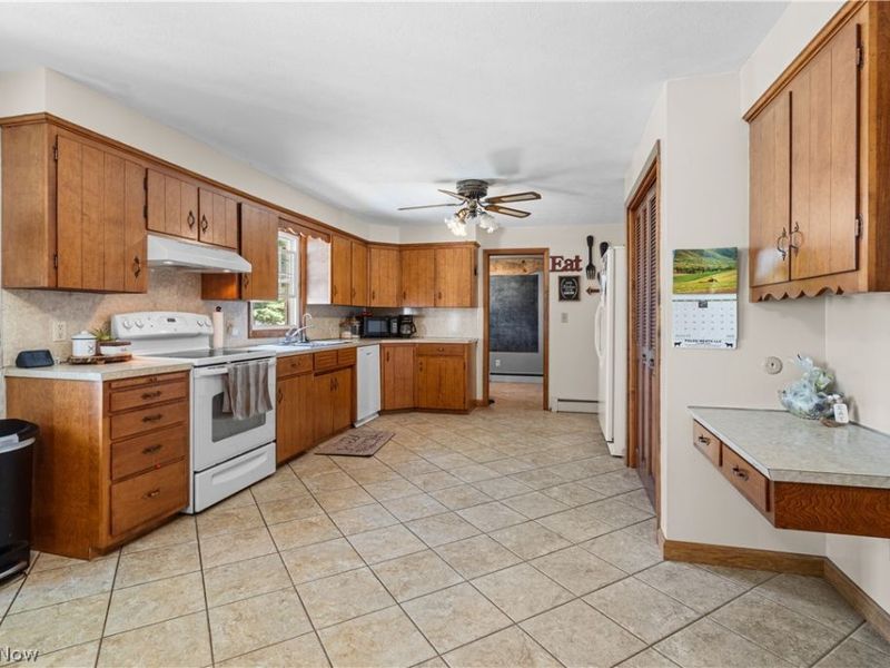 3650 Rambo Avenue, Alliance, OH 44601 Photo 13