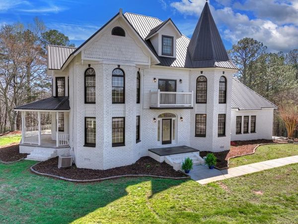 229-A Crossroads Church Road, Ellijay, GA 30540