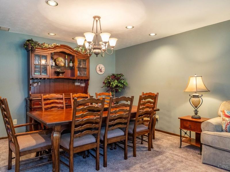 8972 Deep Forest Lane, Washington Township, OH 45458 Photo 6