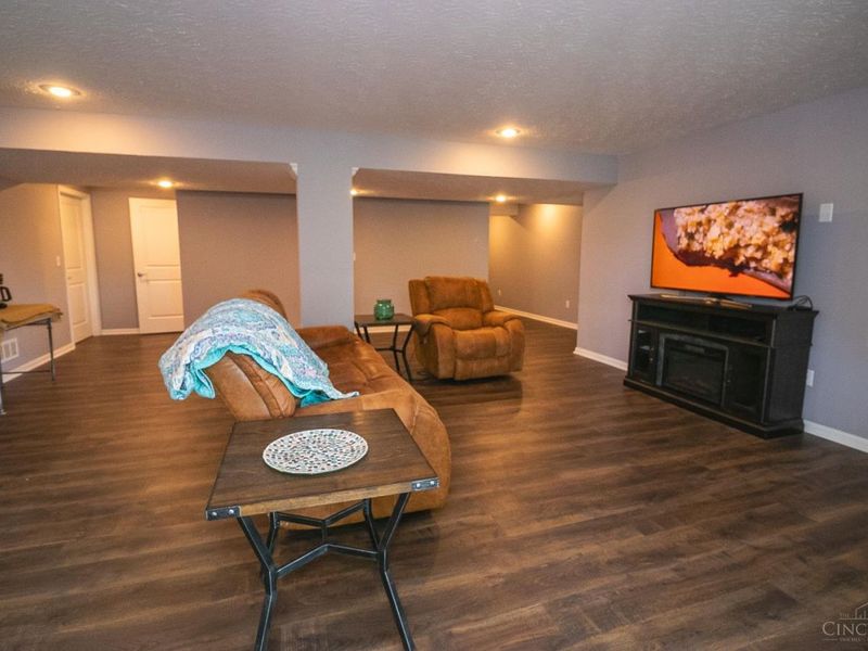 1331 Peregrine Way, Hamilton, OH 45013 Photo 12