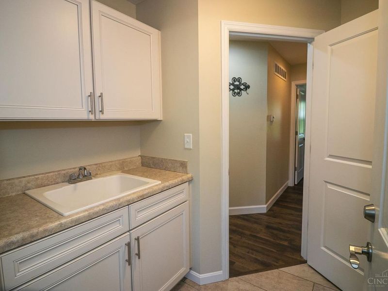1331 Peregrine Way, Hamilton, OH 45013 Photo 28