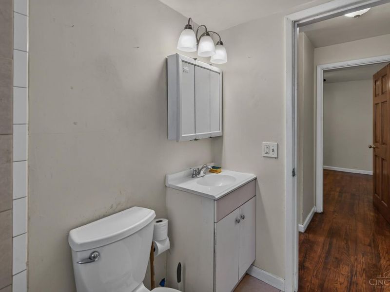 6496 Spruce Street, Elmwood Place, OH 45216 Photo 24