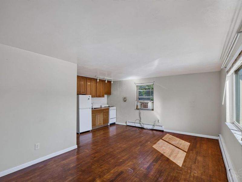 6496 Spruce Street, Elmwood Place, OH 45216 Photo 9