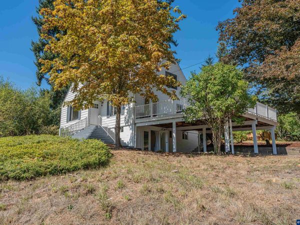 600 Mountain View Rd, Sweet Home, OR 97338