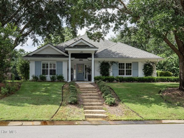 800 Fox Ridge Lane, Wilmington, NC 28405