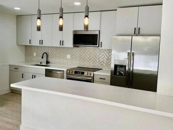 4310 NW 79th Ave , Unit 2B, Doral, FL 33166