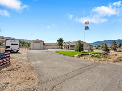 320 Mcclellan Drive, Washoe Valley, NV 89704 Photo