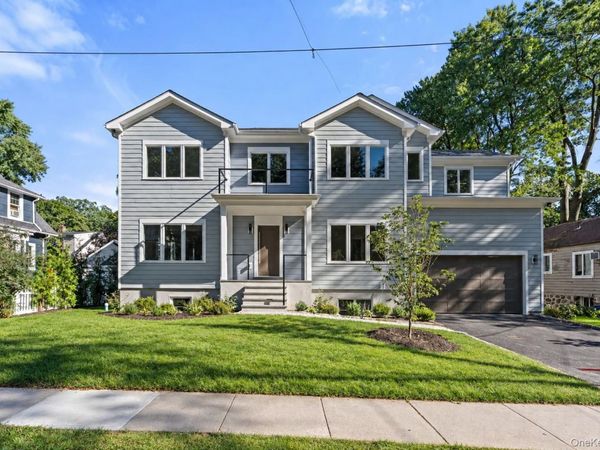 59 Myrtle Boulevard , Larchmont, NY 10538