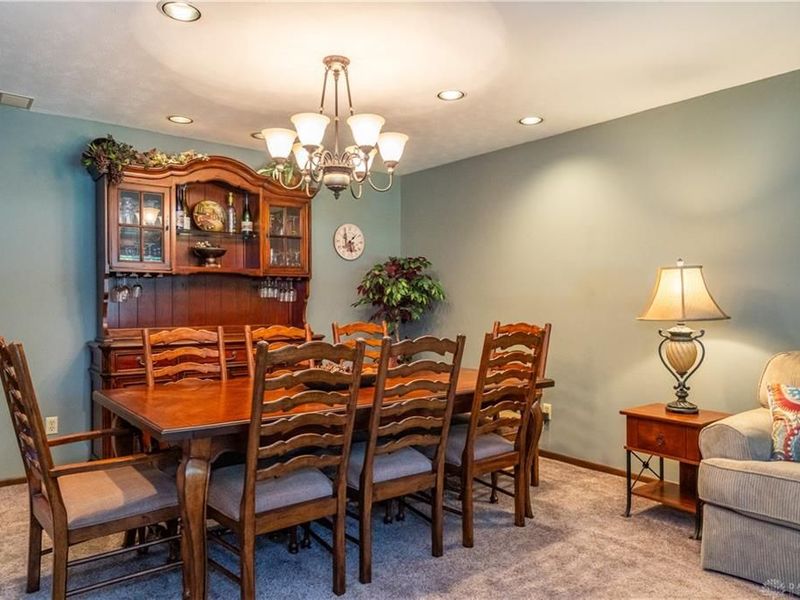 8972 Deep Forest Lane, Washington Township, OH 45458 Photo 6