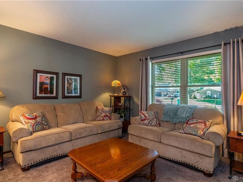 8972 Deep Forest Lane, Washington Township, OH 45458 Photo 9