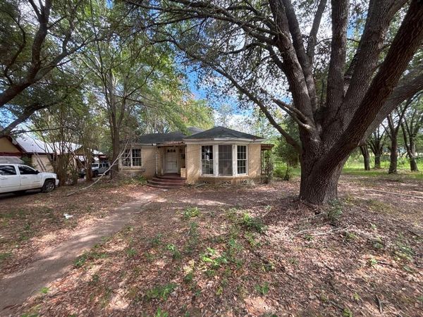 212 Sunset Avenue, Jacksonville, TX 75766