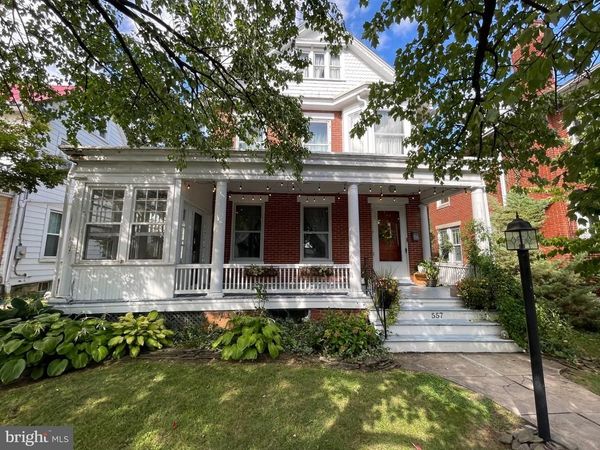 557 NELSON STREET , CHAMBERSBURG, PA 17201