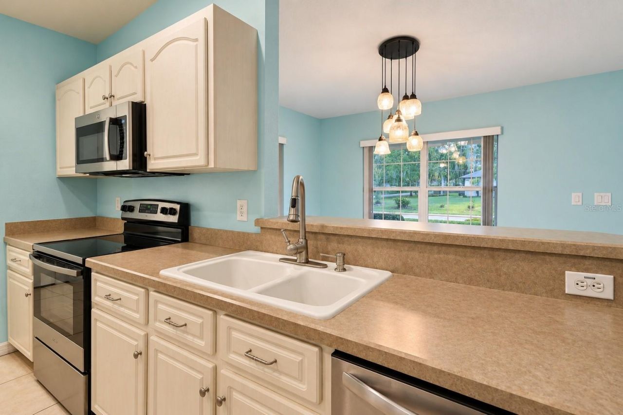 191 Nancy Street, Oak Hill, FL 32759 Photo
