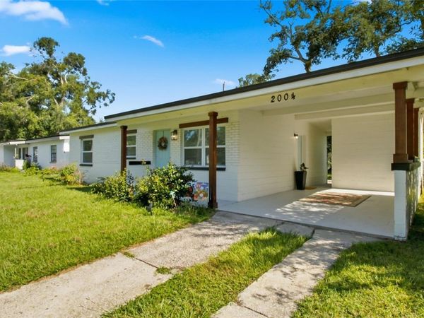 2004 E BROAD STREET, TAMPA, FL 33610