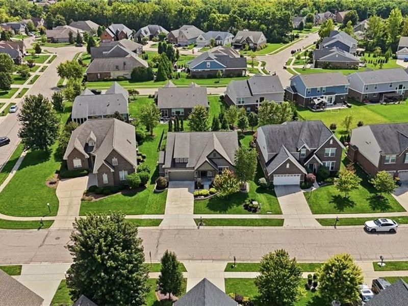 360 Woodstream Drive, Springboro, OH 45066 Photo 2