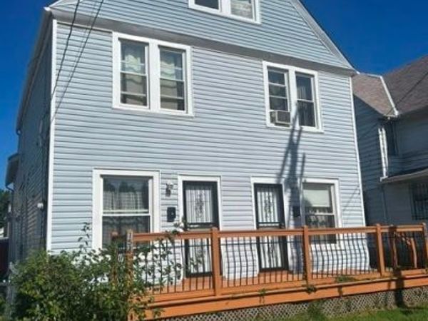 1539 E 34th Street , Cleveland, OH 44114