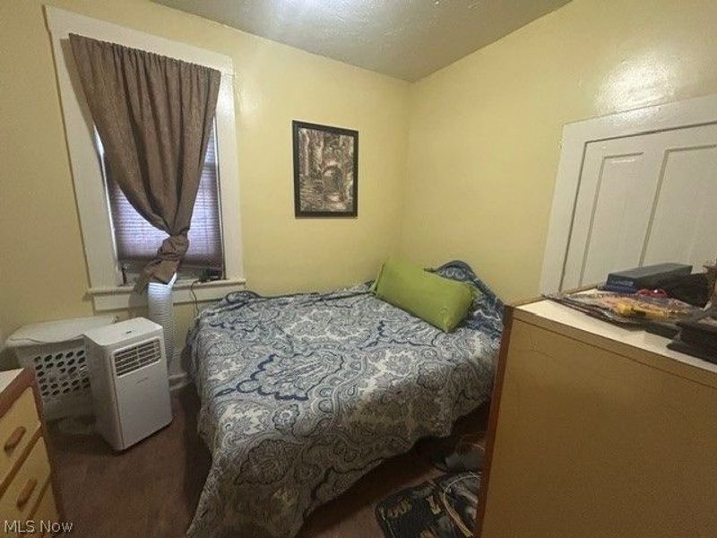 1539 E 34th Street, Cleveland, OH 44114 Photo 10