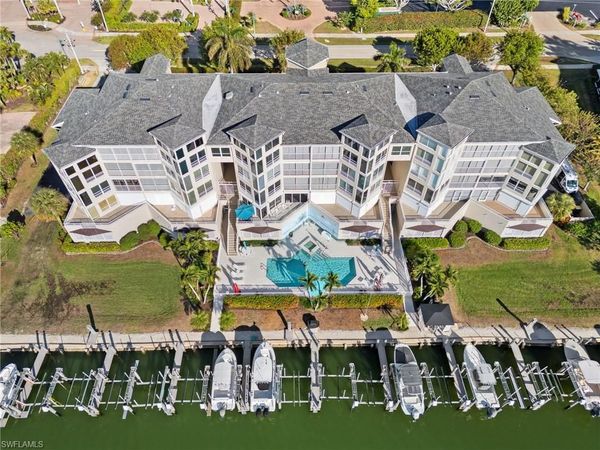 870 Collier CT, Unit 406, MARCO ISLAND, FL 34145