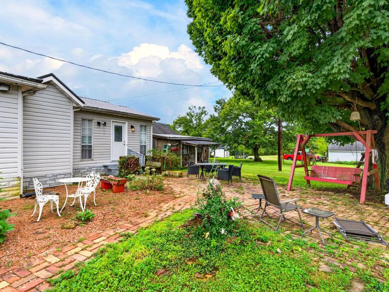 63718 US Highway 50, McArthur, OH 45651 Photo 9