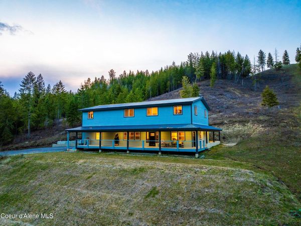 1197 Brown Creek Rd , Naples, ID 83847