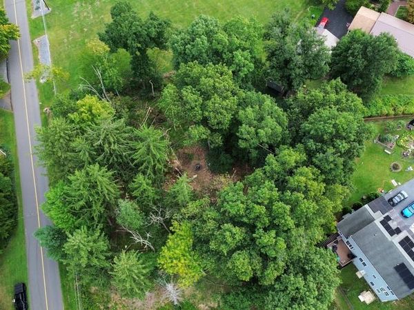 681 W WYNONAH DRIVE , AUBURN, PA 17922