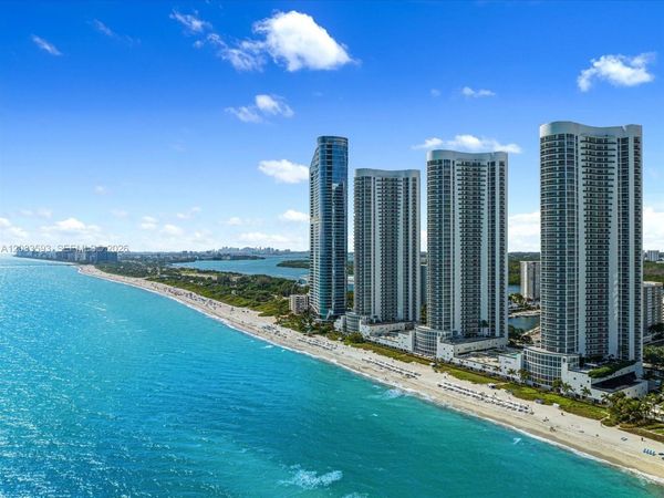 15901 Collins Ave, Unit 1606, Sunny Isles Beach, FL 33160