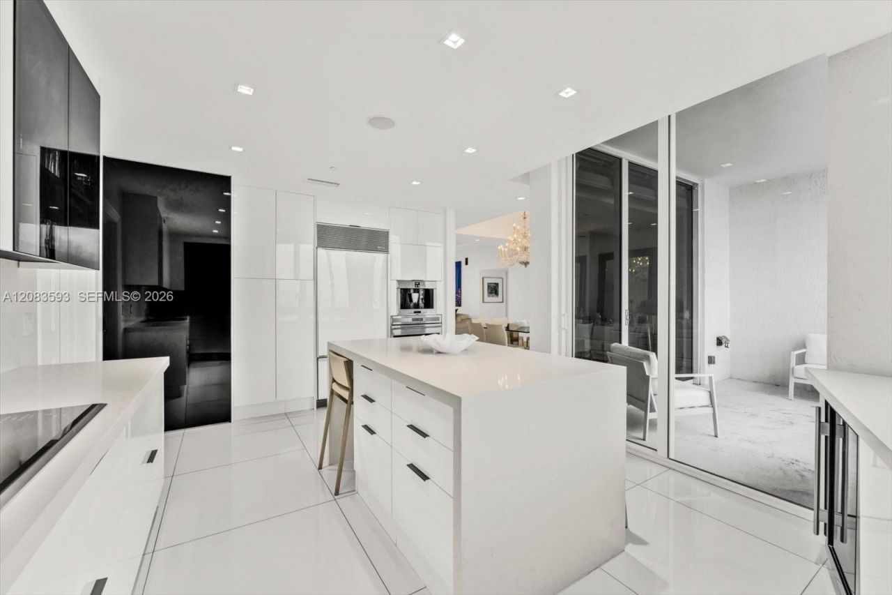 15901 Collins Ave, Unit 1606, Sunny Isles Beach, FL 33160 Photo
