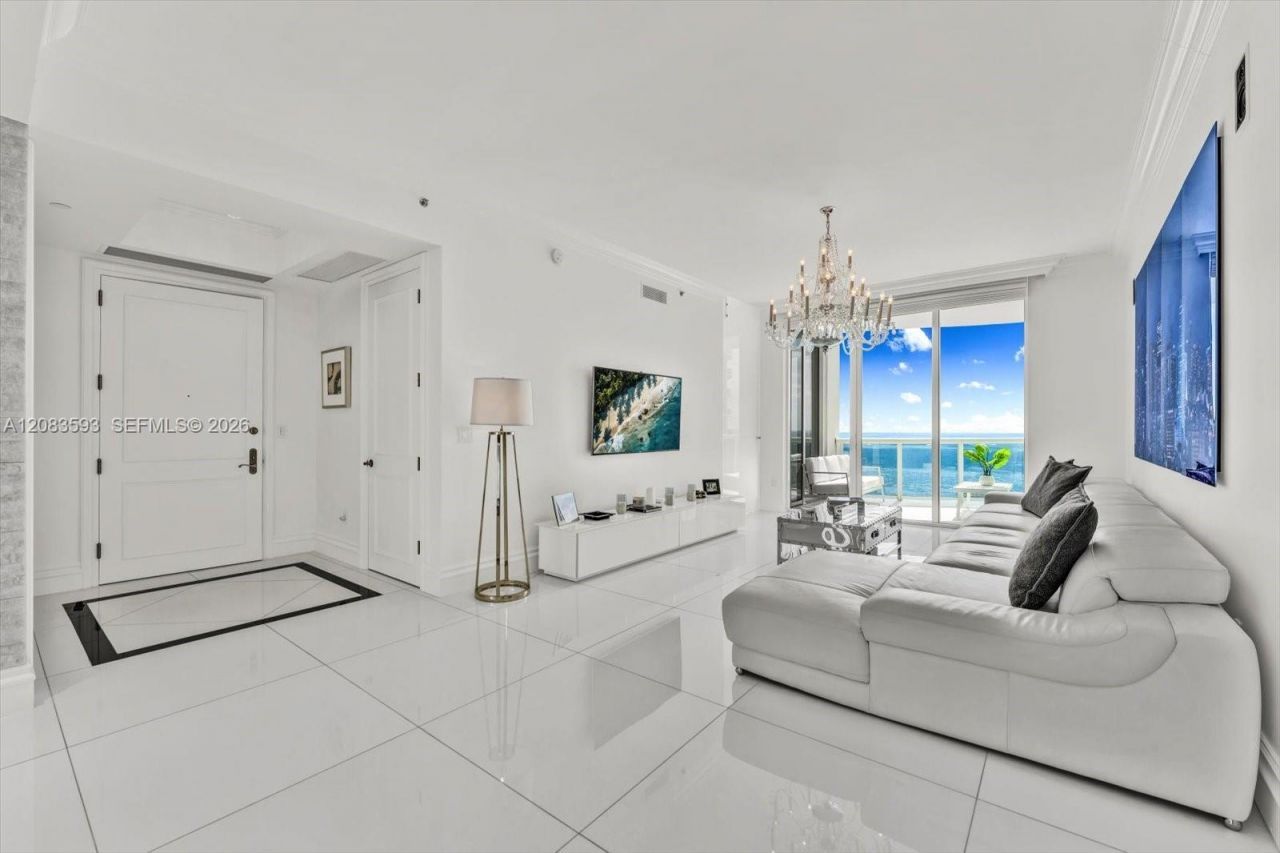 15901 Collins Ave, Unit 1606, Sunny Isles Beach, FL 33160 Photo