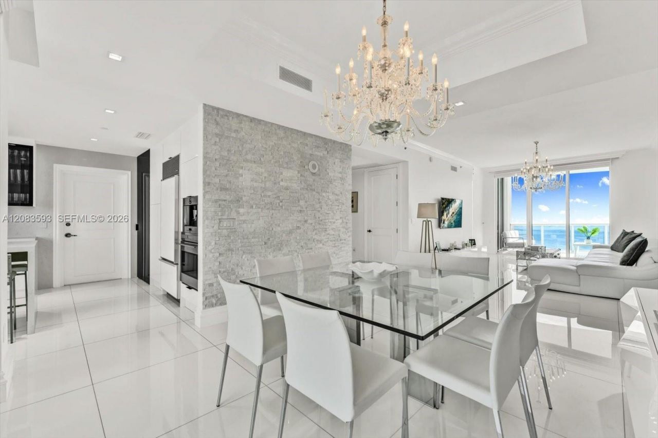 15901 Collins Ave, Unit 1606, Sunny Isles Beach, FL 33160 Photo