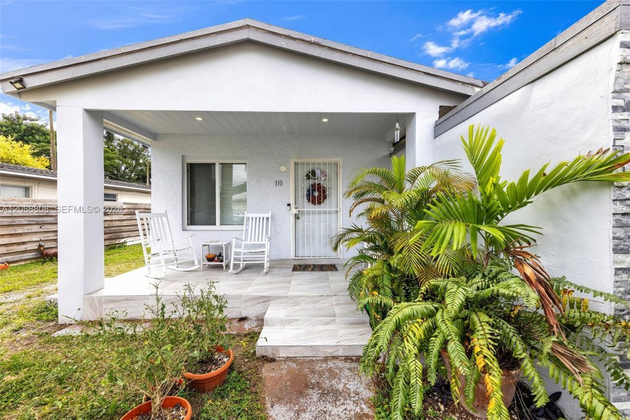 110 NE 9th Ct, Homestead, FL 33030 Photo