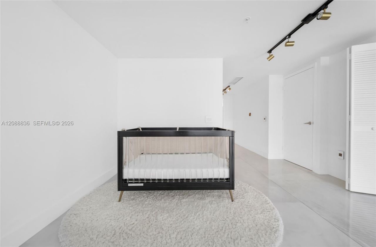 41 SE 5th St, Unit 1407, Miami, FL 33131 Photo