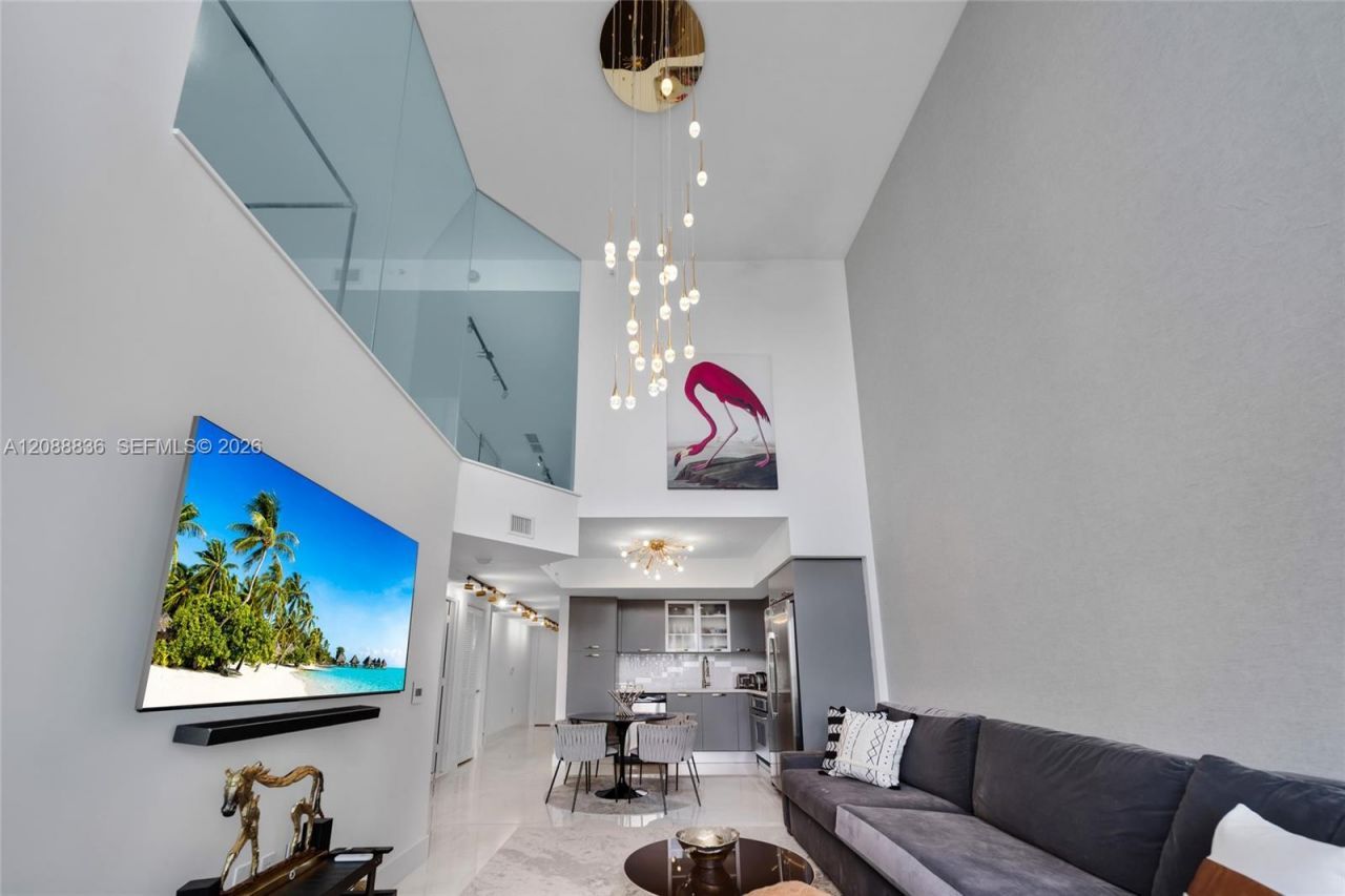 41 SE 5th St, Unit 1407, Miami, FL 33131 Photo