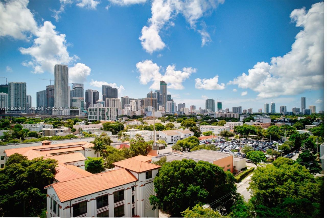 500 SW 3rd St, Miami, FL 33130 Photo