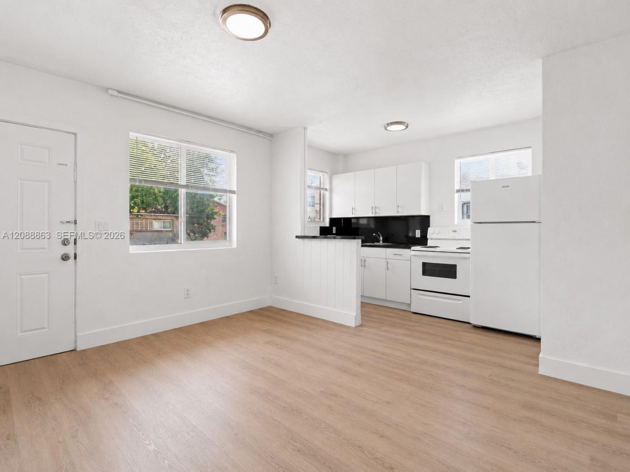 500 SW 3rd St, Miami, FL 33130 Photo