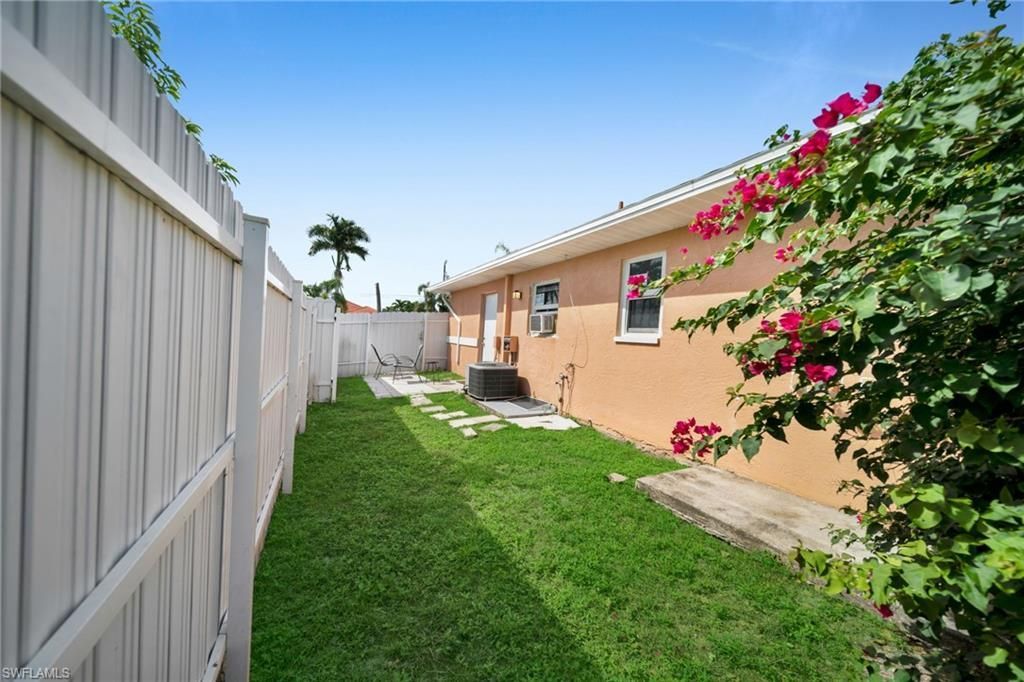 1147 SW 39th St, Cape Coral, FL 33914 Photo