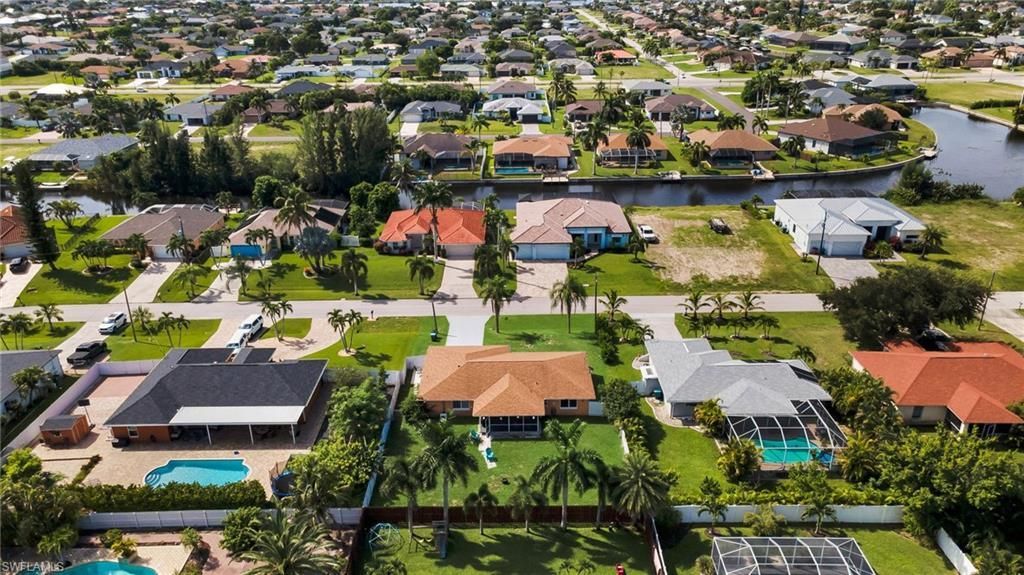 1147 SW 39th St, Cape Coral, FL 33914 Photo