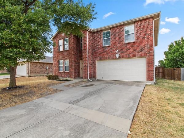 1312 Erin Court, Burleson, TX 76028