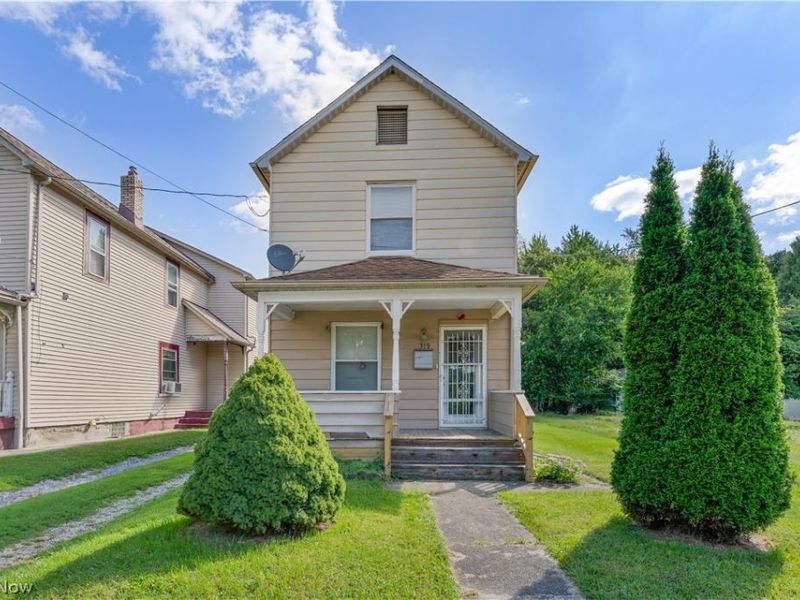 319 S Jackson Street, Youngstown, OH 44506 Photo 1