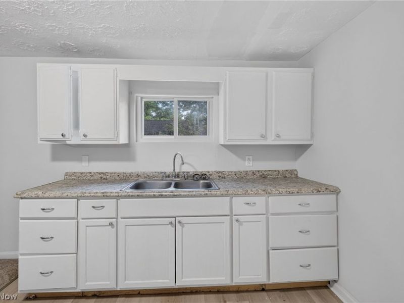 6741 Sumner Road , Ravenna, OH 44266 Photo 11