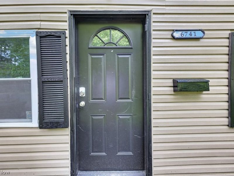 6741 Sumner Road , Ravenna, OH 44266 Photo 3