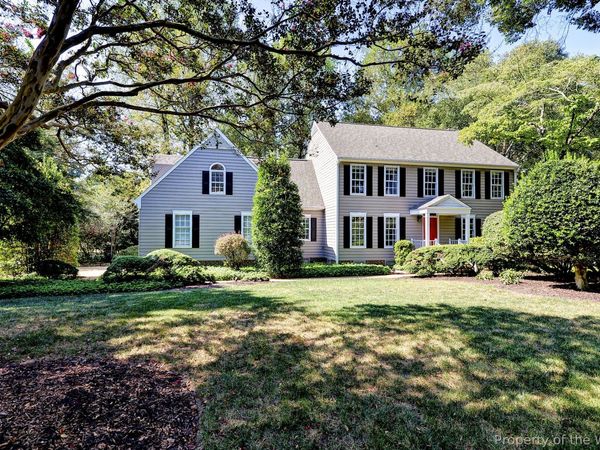105 thomas brice , Williamsburg, VA 23185