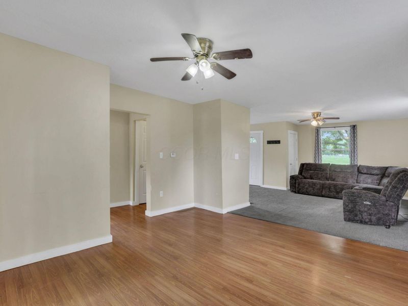 643 E Walnut Street , Lancaster, OH 43130 Photo 18