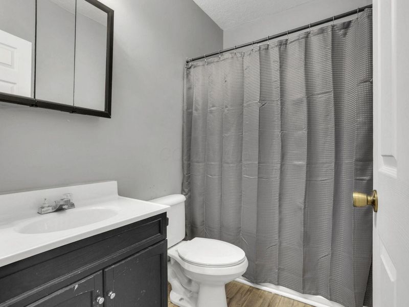 643 E Walnut Street , Lancaster, OH 43130 Photo 27