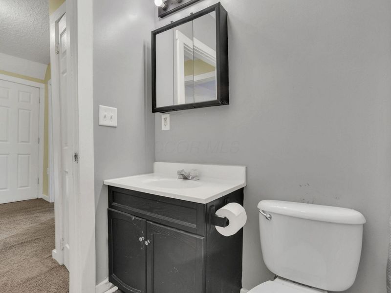 643 E Walnut Street , Lancaster, OH 43130 Photo 28