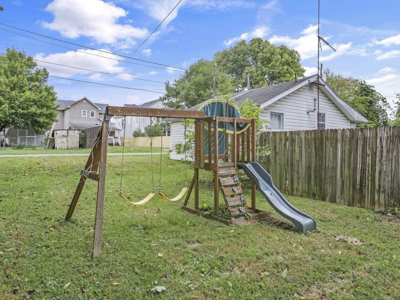 643 E Walnut Street , Lancaster, OH 43130 Photo 41
