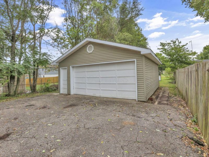 643 E Walnut Street , Lancaster, OH 43130 Photo 53