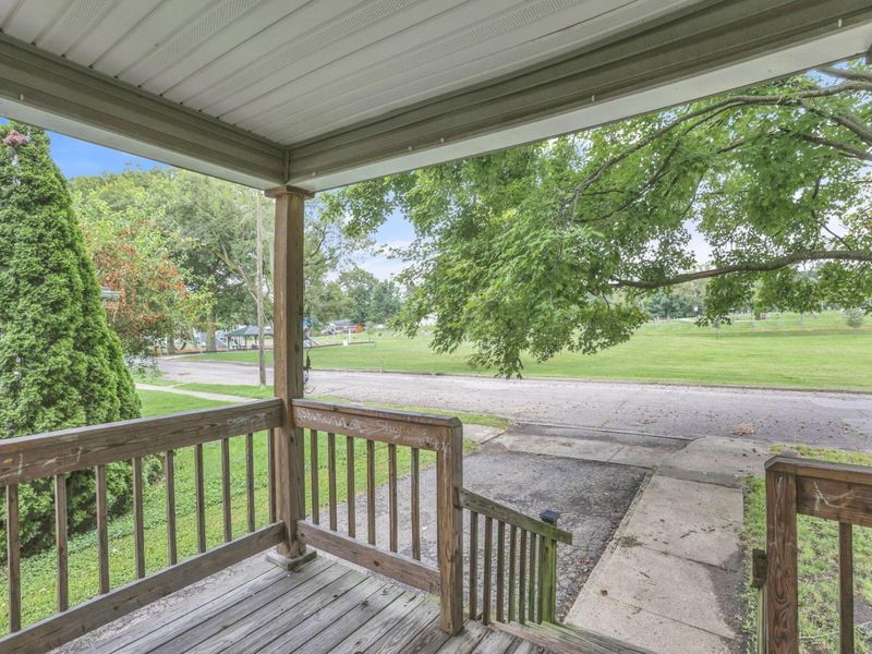 643 E Walnut Street , Lancaster, OH 43130 Photo 6