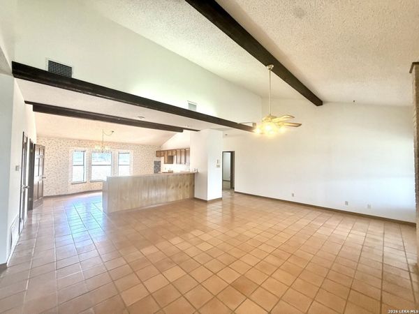219 Wedgewood Ln, Kerrville, TX 78028