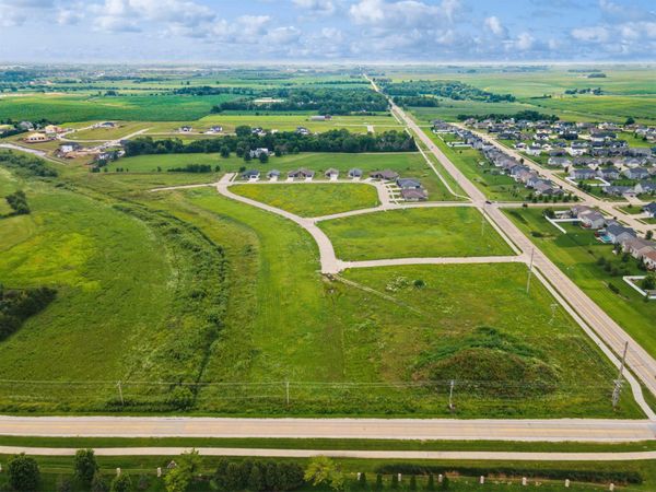 West Glen Development Land , Cedar Falls, IA 50613